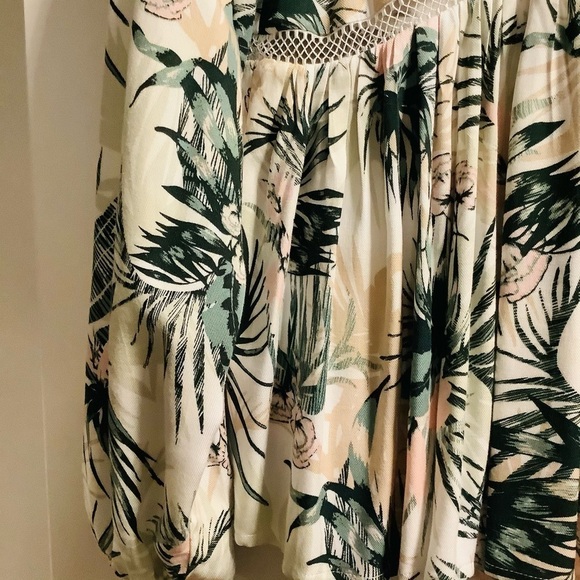 🌟Host Pick Some Days Lovin Boho Coastal Blouse XS - Picture 8 of 8